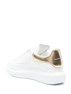 Sneakers s