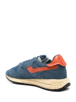 Sneakers s