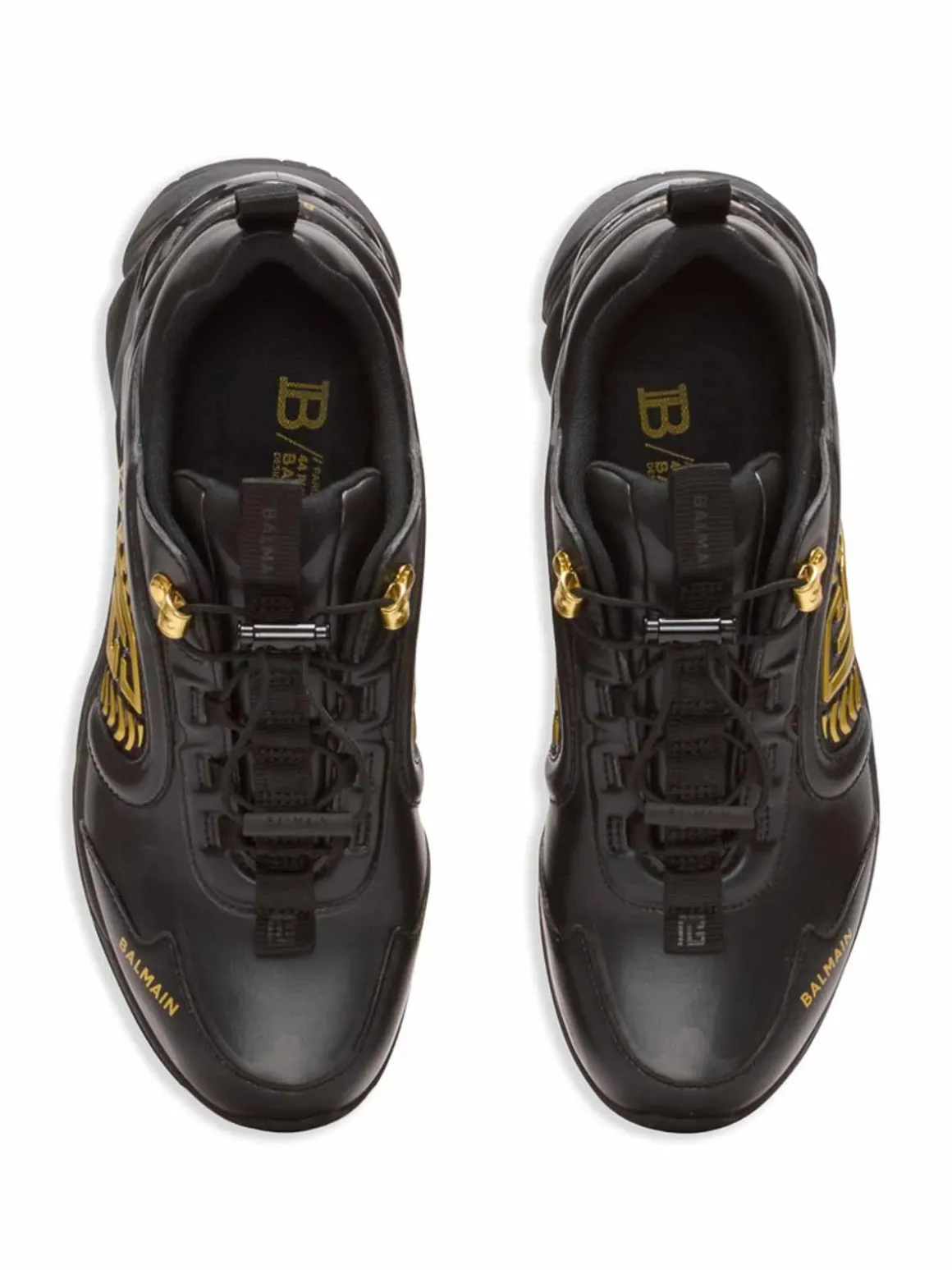 Sneakers s