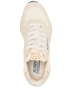 Sneakers s