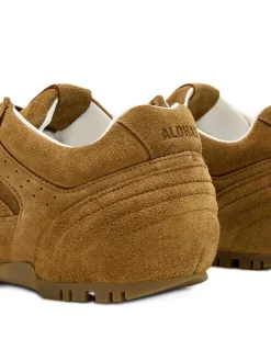 Sneakers s