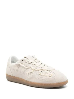 Sneakers s