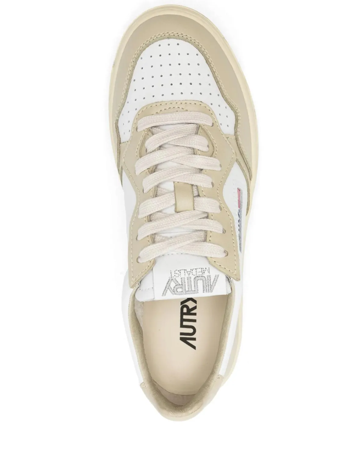 Sneakers s