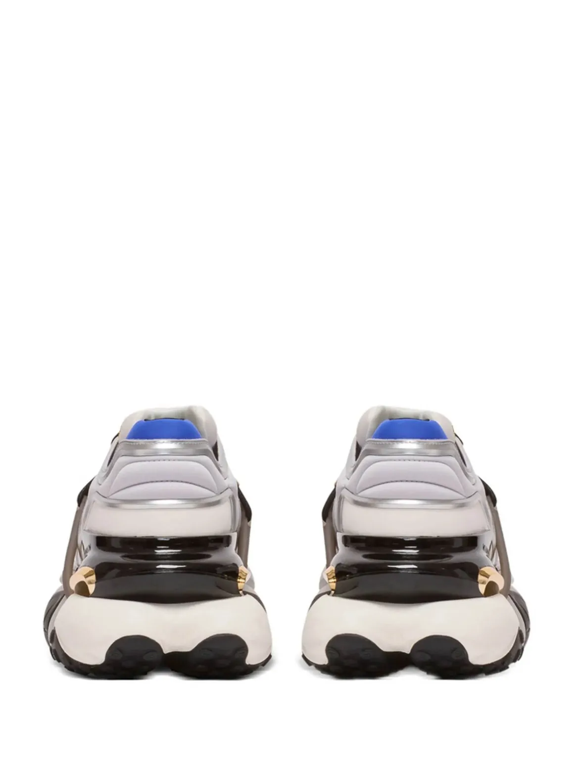 Sneakers s