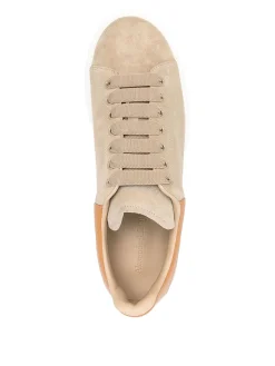 Sneakers s