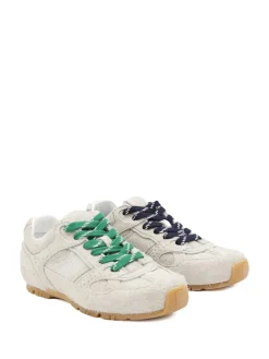 Sneakers s