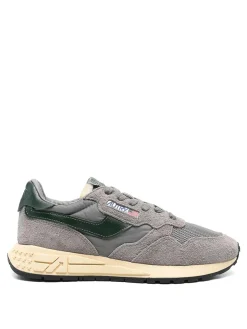 Sneakers s