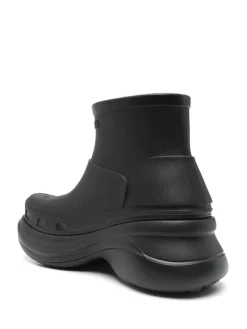 Stivaletto Crocs in nero