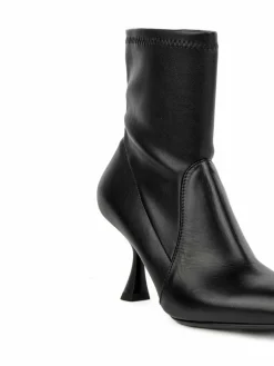 Stivaletto Nero In Pelle Elasticizzato