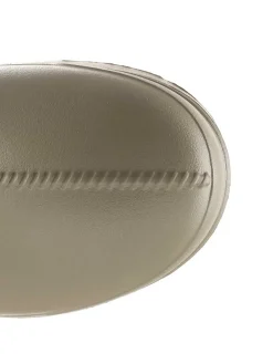 Tasman Slip On Ossals