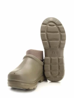 Tasman Slip On Ossals