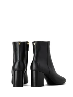 Tods Stivaletto In Pelle Nero