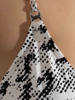 Top Bikini in stampa bianca e nera