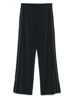 Trackpants logo