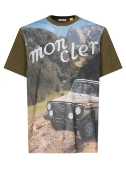 T-shirt con stampa frontale