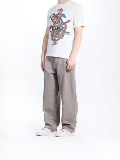 T-shirt del cuore di serpente