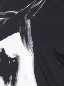 T-shirt del trofeo nero