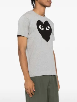 T-shirt di cotone del cuore nero