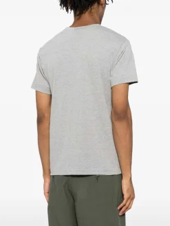 T-shirt di cotone del cuore nero