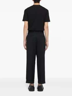 T-shirt in gira nero