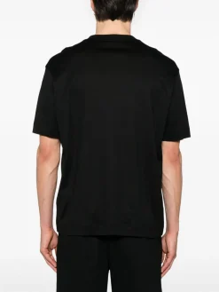 T-shirt logo