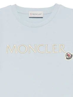 T-shirt logo