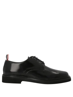 Uniforme scarpe stringate