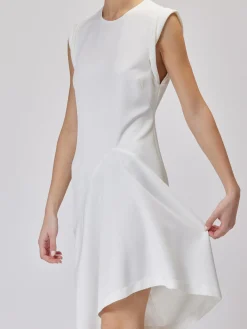 Vestito Smanicato Asimettrico