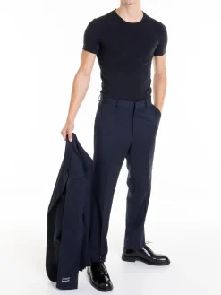 Vestito con risvolto dentellato